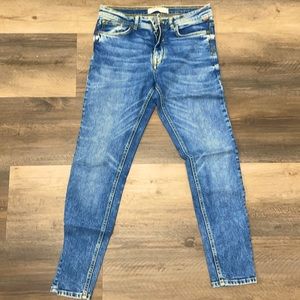 Zara Premium Skinny Jeans 31w
